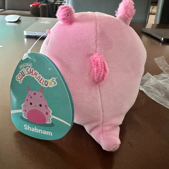 Shabnam the 5” pink sea slug squishmallows cute sealife - Picture 2 of 2
